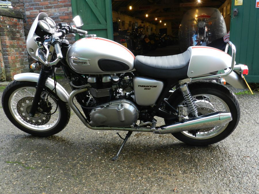 2008 Triumph 900 Thruxton